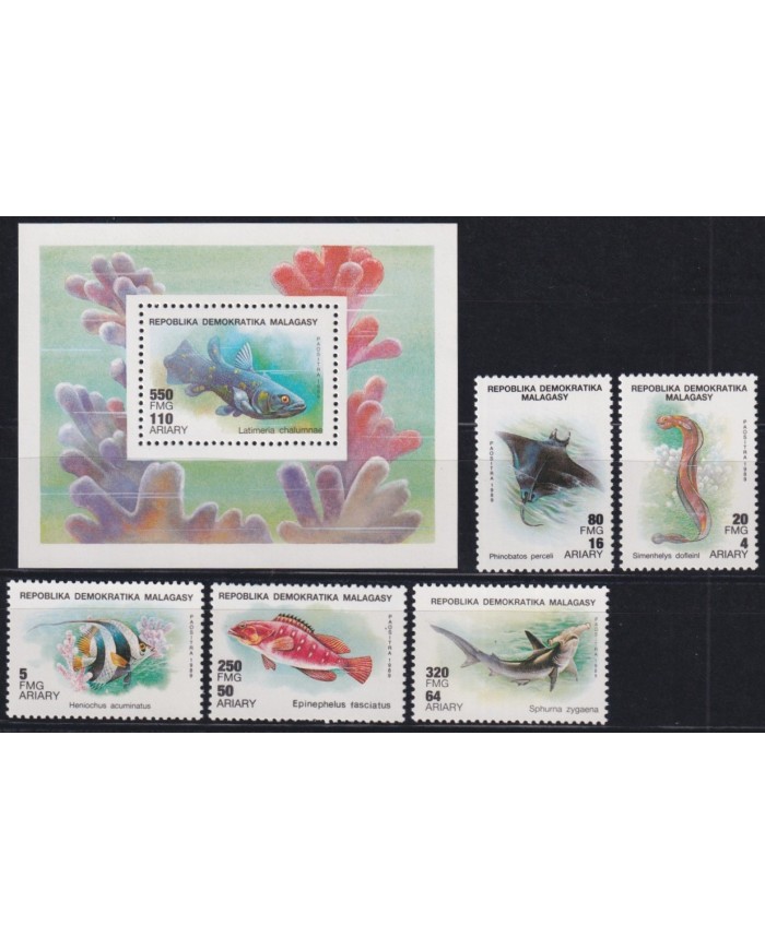 F-EX34020 MADAGASCAR MNH 1989 SEA MARINE WILDLIFE REEF FISH PECES SHARK MANTA RAY.