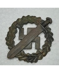 O803 GERMANY WWII MILITAR MEDAL EIGENTUM D. SA SPORTADZEICHEN. ORIGINAL.