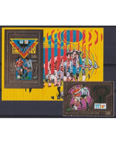 F-EX46427 CENTRAL AFRICA MNH 1982 WORLD SOCCER CHAMPIONSHIP GOLDEN EMBOSSED.