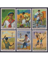 F-EX46975 GUINEE MNH 1974 BOYS SCOUTS PERFORATED.