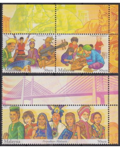 F-EX44266 MALAYSIA MNH 2002 TRADITIONAL GAMES COSTUMES MUSIC INSTRUMENTS.