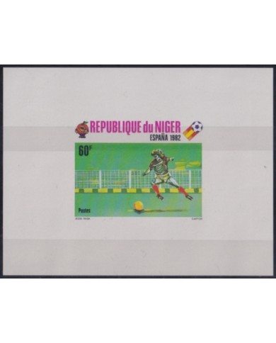 F-EX49503 NIGER MNH 1981 CHAMPIONSHIP SOCCER FOOTBALL IMPERFORATED SHEET PROOF.