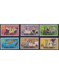 F-EX52287 MALDIVES IS 1977 MNH SILVER JUBILEE ROYAL FAMILY.