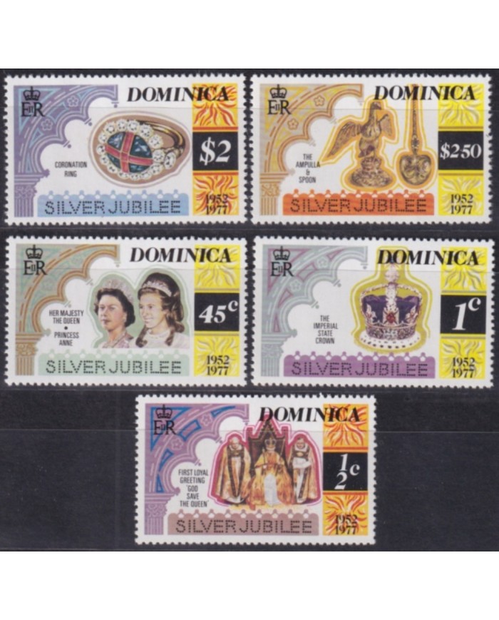 F-EX49618 DOMINICA UK ENGLAND MNH 1977 ROYAL FAMILY SILVER JUBILEE CORONATION.