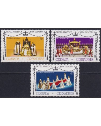 F-EX49615 GRENADA UK ENGLAND MNH 1977 ROYAL FAMILY SILVER JUBILEE CORONATION.