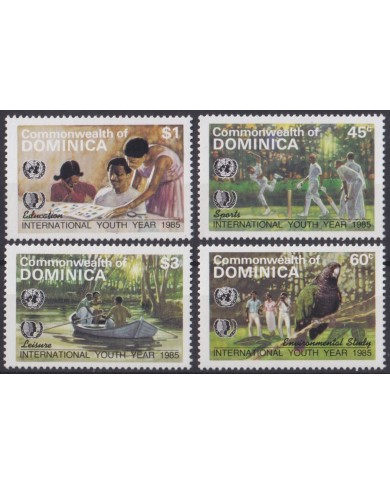 F-EX44949 DOMINICA MNH 1985 INTERNATIONAL YOUTH YEAR BIRD LEISURE.