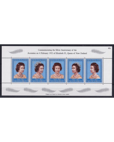 F-EX52996 NEW ZEALAND MNH 1977 SHEET ROYAL SILVER JUBILEE QUEEN ELIZABETH.