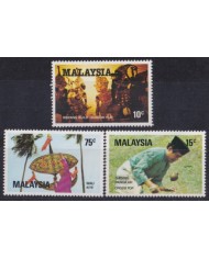 F-EX53392 MALAYSIA 1982 MNH TRADITIONAL GAMES KITE CROSS-TOP SHADOW-PLAY.