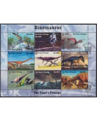 F-EX54082 SAO TOME I PRINCIPE USED 2004 PREHISTORIC FAUNA DINOSAUR SHEET.