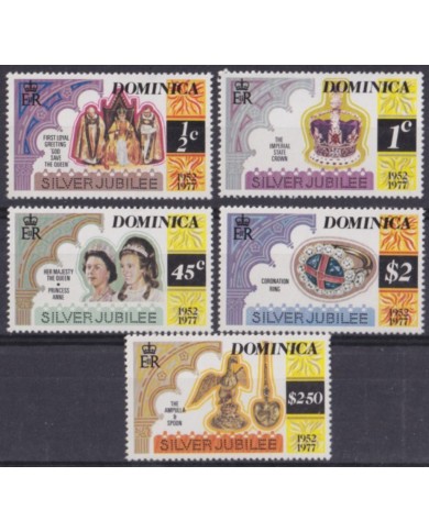 F-EX56385 DOMINICA MNH 1977 ROYAL FAMILY QUEEN ELIZABETH ROYAL SILVER JUBILEE.