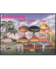 F-EX58350 GRENADA MNH 2002 FLORA FLOWER FLORES MUSHROOMS FUNGI.