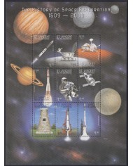 F-EX62218 ST VINCENT & GRENADINES MNH 1999 SPACE EXPLORATION ROCKET SATELLITE.