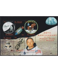 F-EX62682 ST VINCENT & GRENADINES MNH 2009 SPACE COSMOS 40th APOLLO XI MANNED MOONLANDING ROCKET.