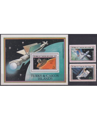 F-EX62361 TURKS & CAICOS MNH 1992 SPACE EXPLORATION COSMOS SATELLITE ROCKET.