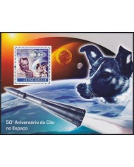 F-EX62573 GUINEA BISSAU MNH 2007 DOG IN SPACE EXPLORATION COSMOS SATELLITE.