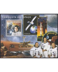 F-EX62574 GUINEA BISSAU MNH 2008 CONQUEST OF SPACE EXPLORATION COSMOS SATELLITE.