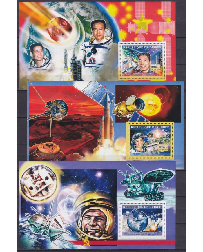 F-EX62568 GUINEA MNH 2006 SPACE YANG LIWEI EXPLORATION COSMOS SATELLITE.