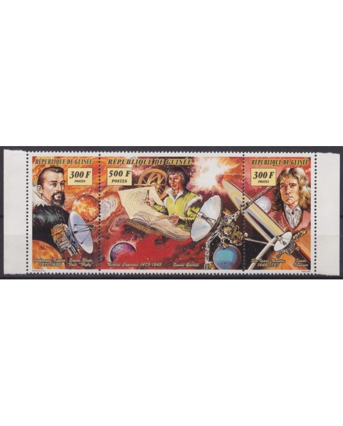 F-EX62384 GUINEA MNH 1994 NEWTON COPERNICUS KEPLER SPACE EXPLORATION COSMOS SATELLITE.